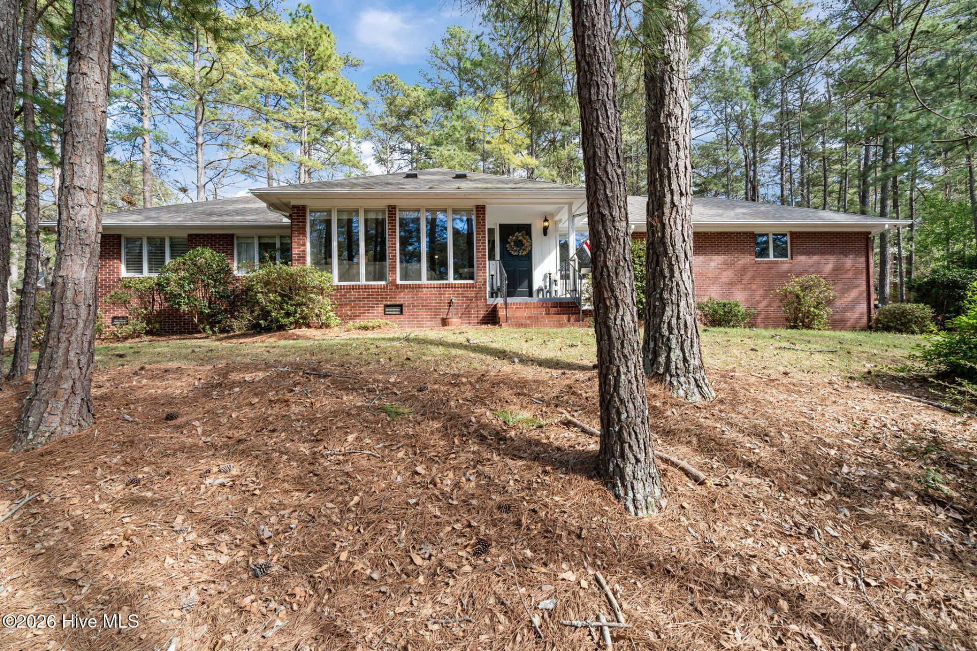 315 Elk Road, Southern Pines, NC 28387 Main Photo