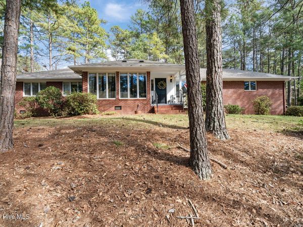 315 Elk Road, Southern Pines, NC 28387