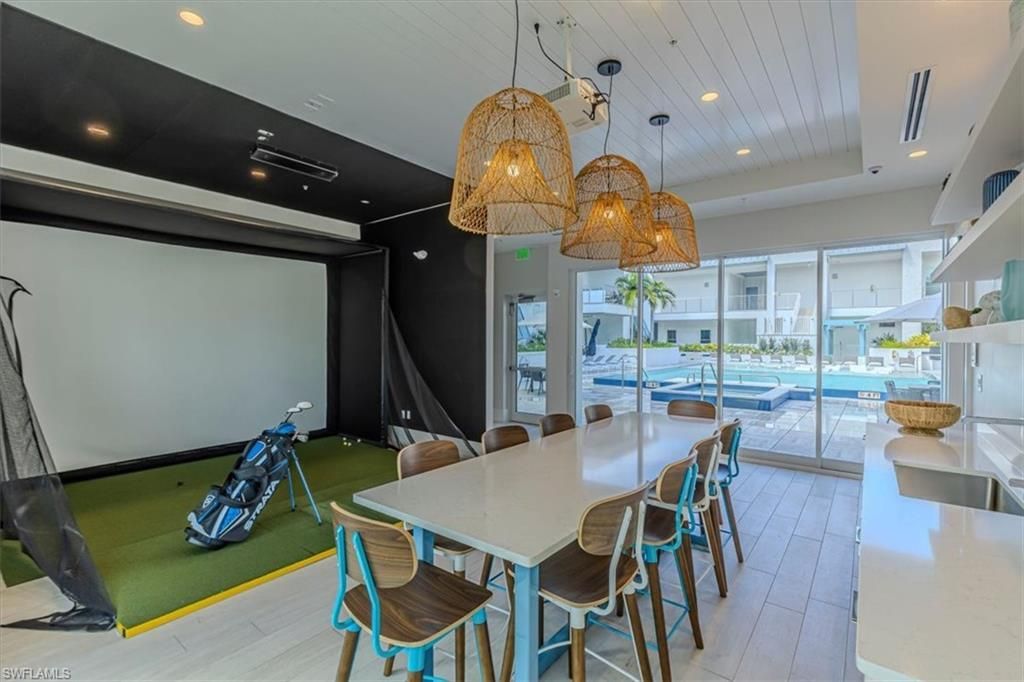 201 8th St S, Unit #104, Naples, FL 34102 Photo