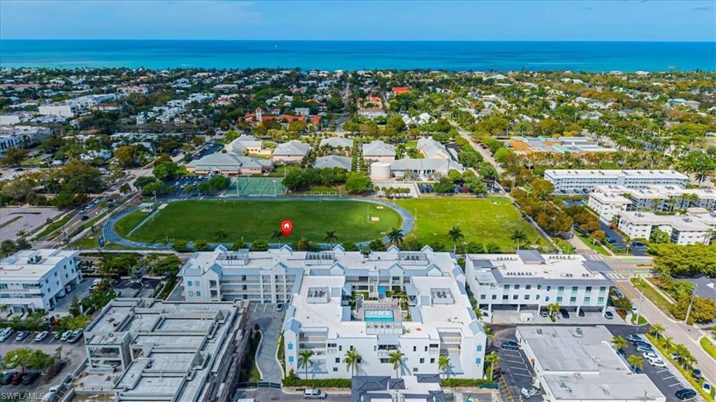 201 8th St S, Unit #104, Naples, FL 34102 Photo