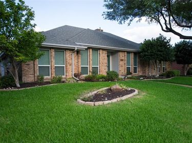12706 Whispering Hills Drive, Dallas, TX 75243