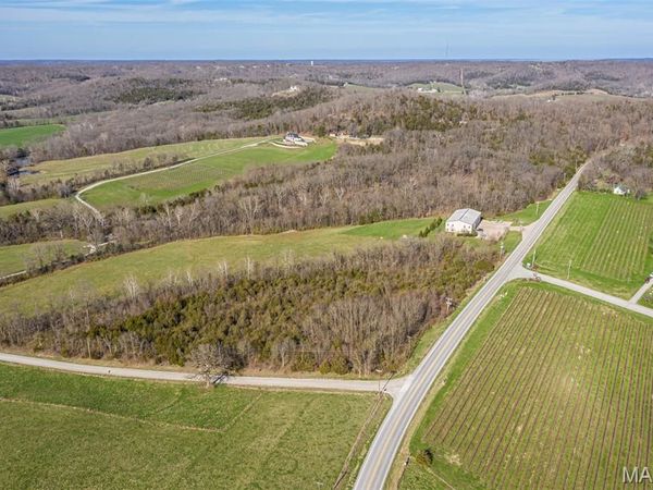 5551 S Highway 94 , Augusta, MO 63332