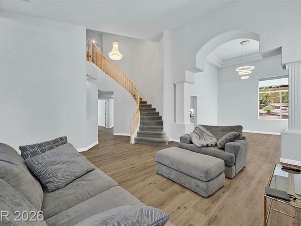 2021 Waterbury Lane, Las Vegas, NV 89134