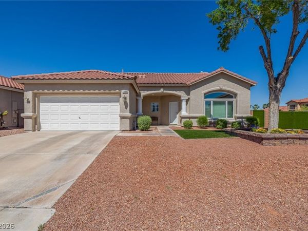 1868 Crystalaire Court, Las Vegas, NV 89123