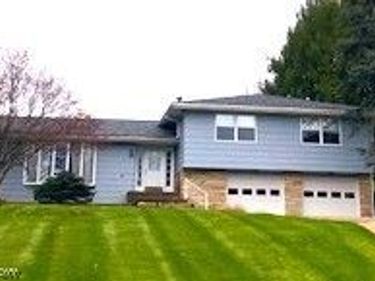 112 Carroll, St Clairsville, OH 43950