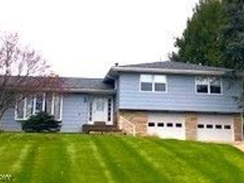 112 Carroll, Saint Clairsville, OH 43950 Photo 1