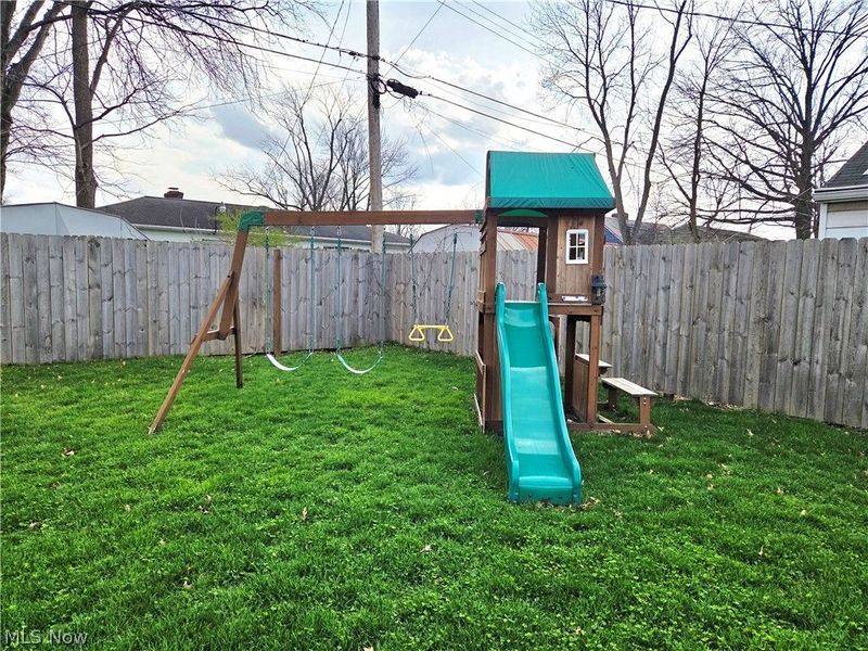 659 Weller Road, Elyria, OH 44035 Photo 6