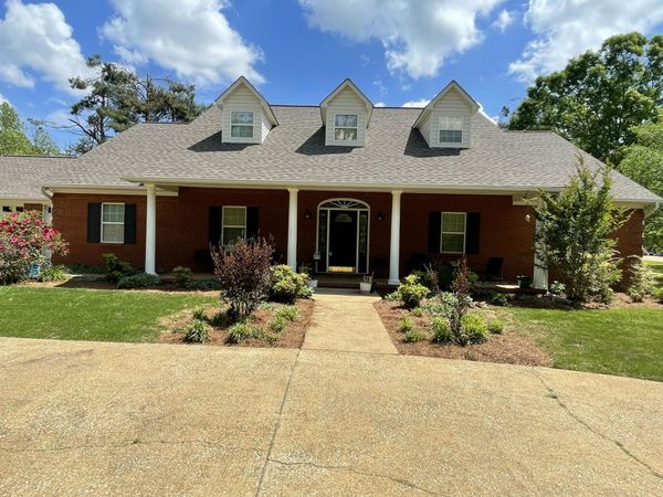127 Dumas Road, Ripley, MS 38663