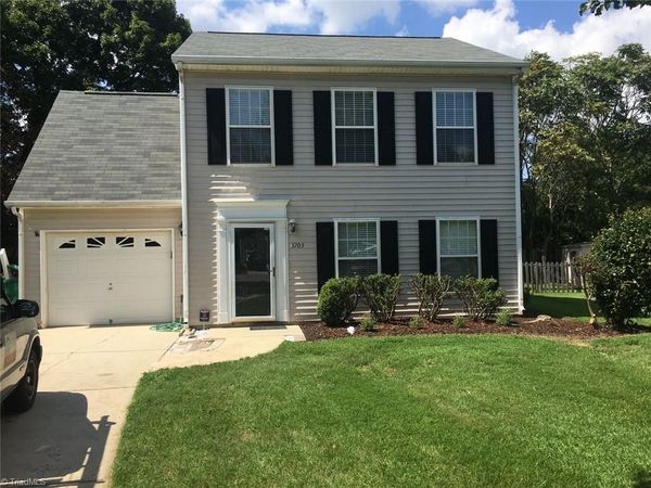 3703 Queenswood Lane , Jamestown, NC 27282