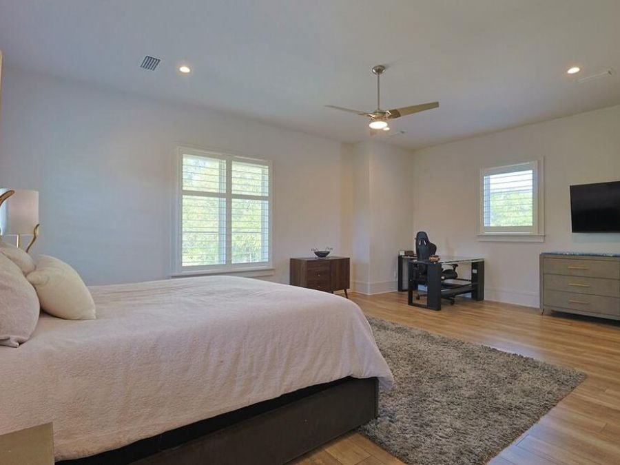 Property Image 113