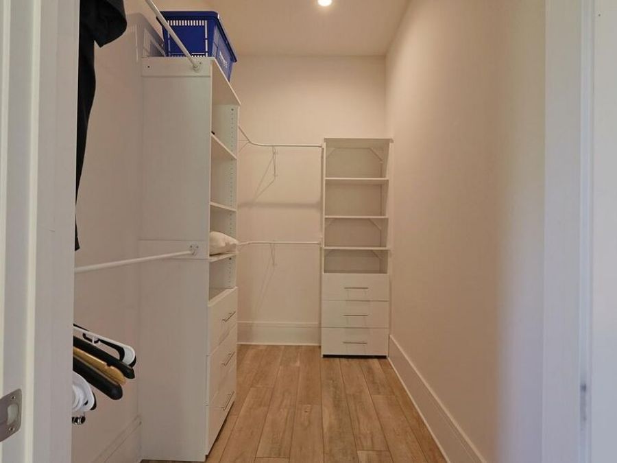 Property Image 120
