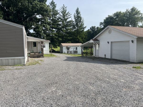 155 Shelby Road, Vienna, IL 62995