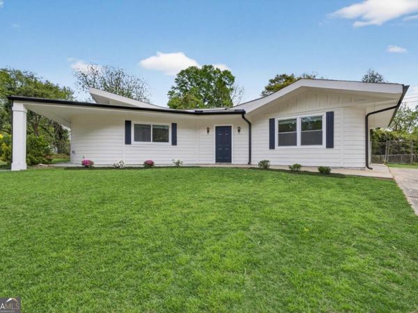 1084 Redwood Drive, Norcross, GA 30093