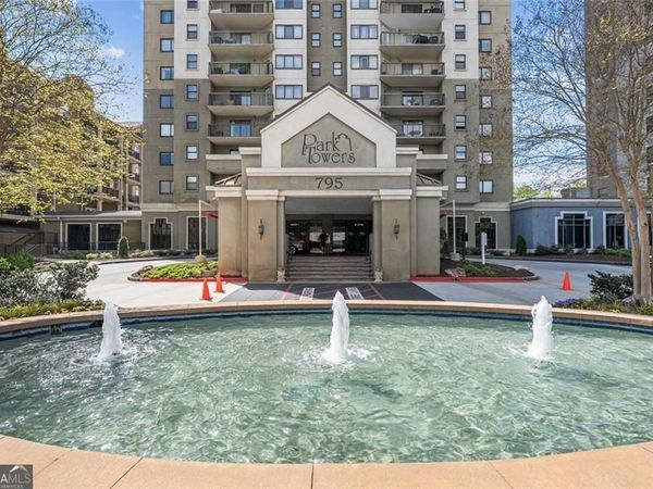 795 Hammond Drive, Unit 2201, Atlanta, GA 30328