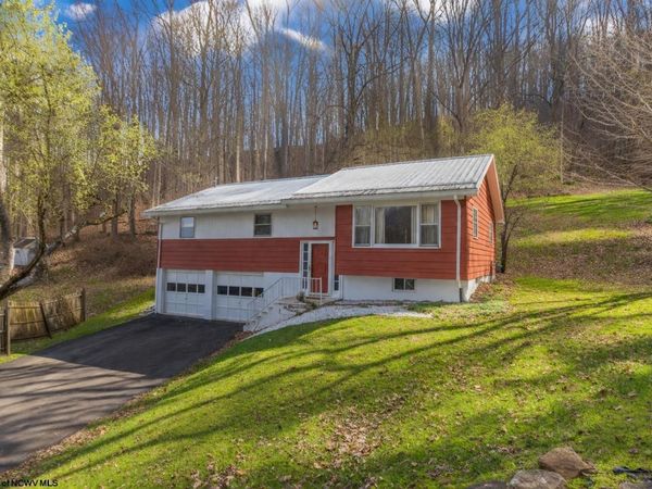 161 Hilltop Drive, Philippi, WV 26416
