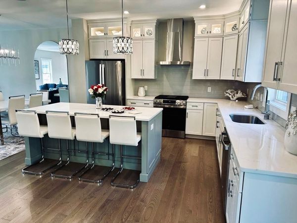 8 Elise Avenue, Unit 4, Londonderry, NH 03053