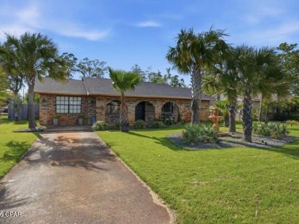 1520 Kentucky Avenue, Lynn Haven, FL 32444