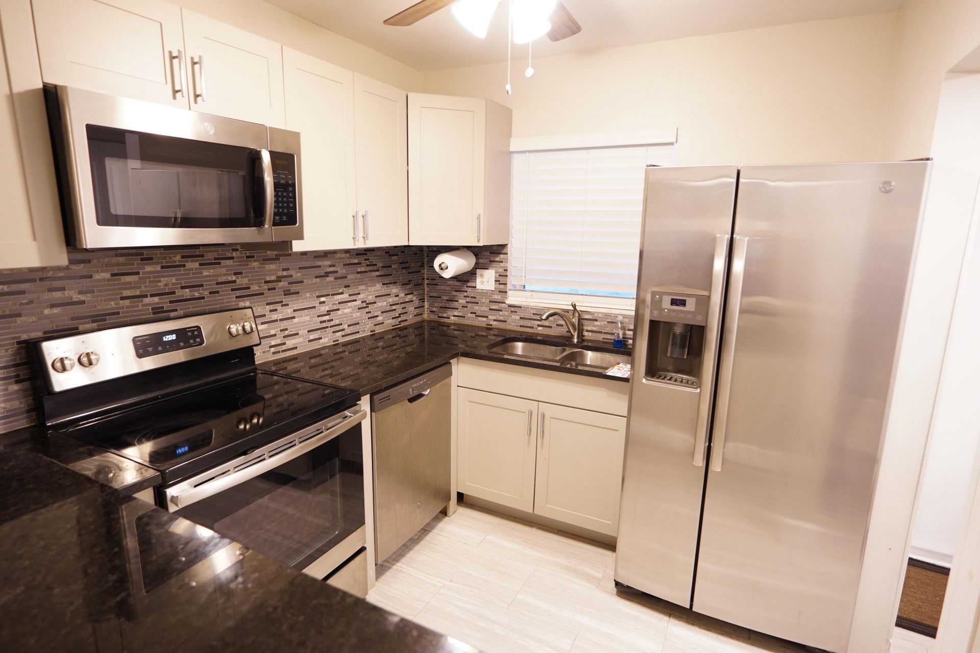 3000 E Sunrise Lakes Boulevard, Unit 123, Sunrise, FL 33322 Photo