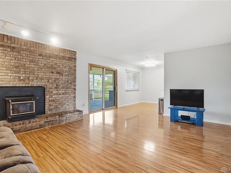 7521 Glenhurst Drive, Vandalia, OH 45414 Photo 13