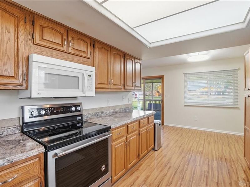 7521 Glenhurst Drive, Vandalia, OH 45414 Photo 23