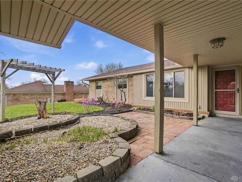 7521 Glenhurst Drive, Vandalia, OH 45414 Photo 5