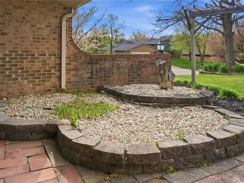 7521 Glenhurst Drive, Vandalia, OH 45414 Photo 7