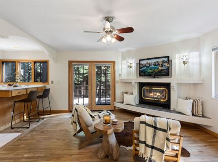 345 Cathedral Court, Tahoe City, CA 96145 Photo