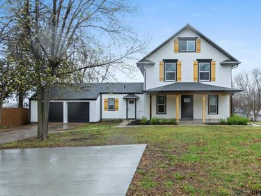 3210 S 48th Street, Lincoln, NE 68506