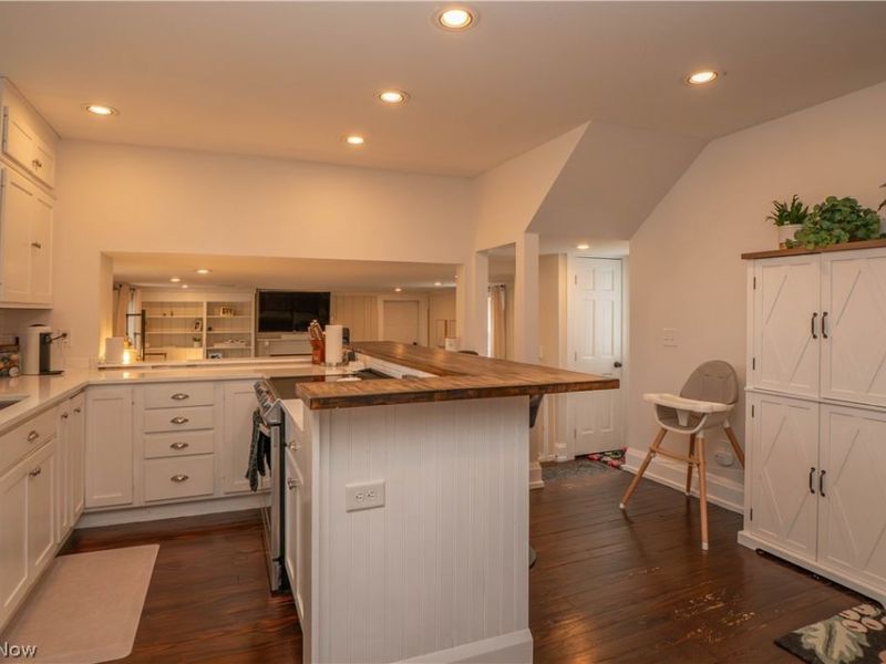 2412 University Avenue NW, Canton, OH 44709 Photo 13