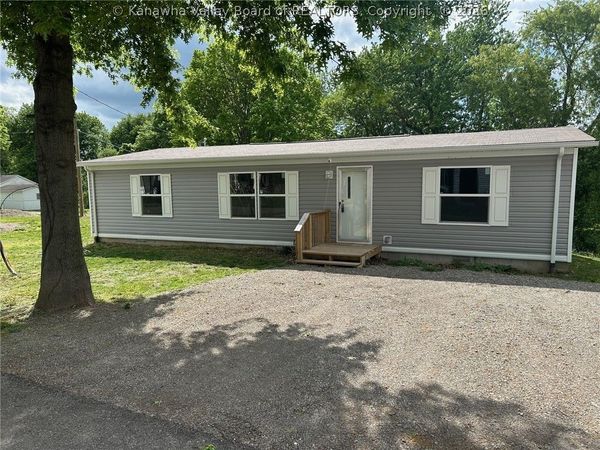 3411 Mossman Avenue, Point Pleasant, WV 25550