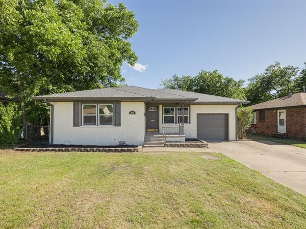 2020 Hasley Drive, The Village, OK 73120