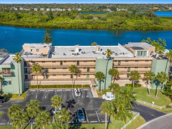 18201 GULF BOULEVARD , Unit 205, REDINGTON SHORES, FL 33708