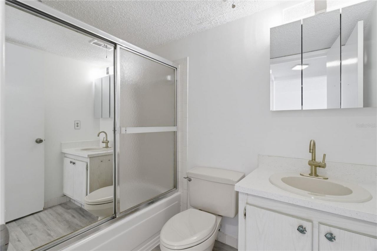 2060 Marilyn Street , Unit 127, Clearwater, FL 33765 Photo