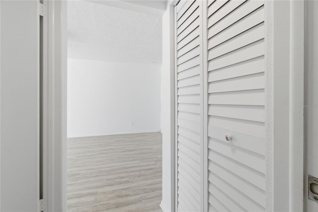 2060 Marilyn Street , Unit 127, Clearwater, FL 33765 Photo