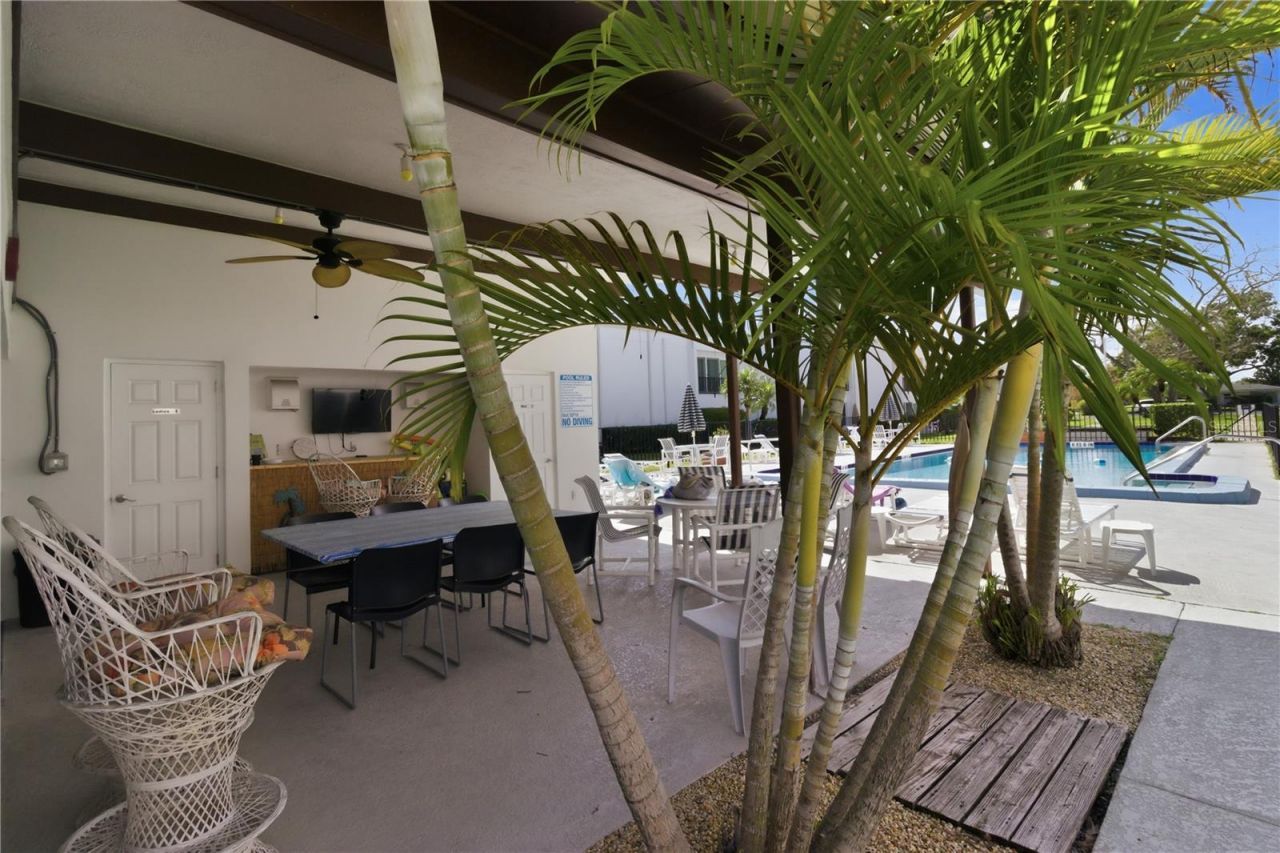 2060 Marilyn Street , Unit 127, Clearwater, FL 33765 Photo