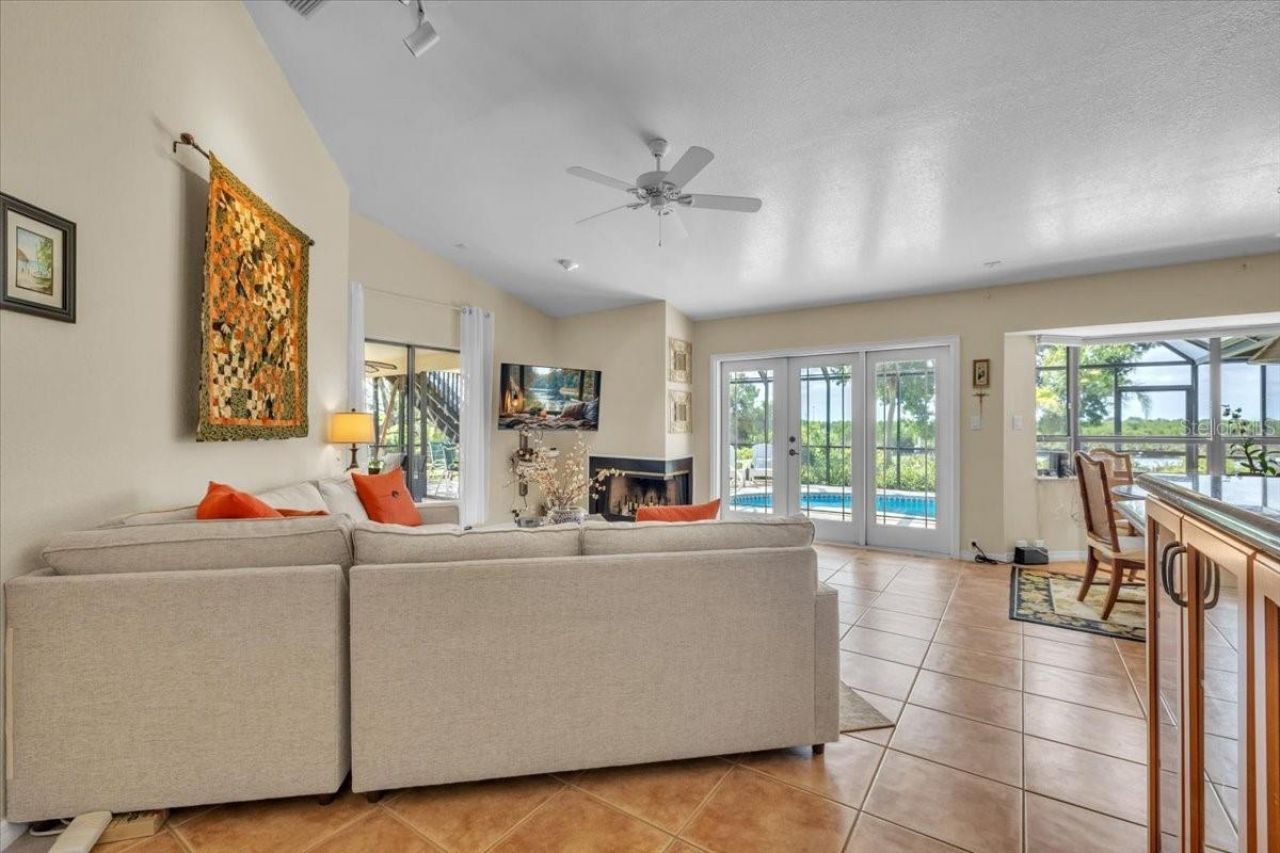 3264 Park Drive, Punta Gorda, FL 33982 Photo