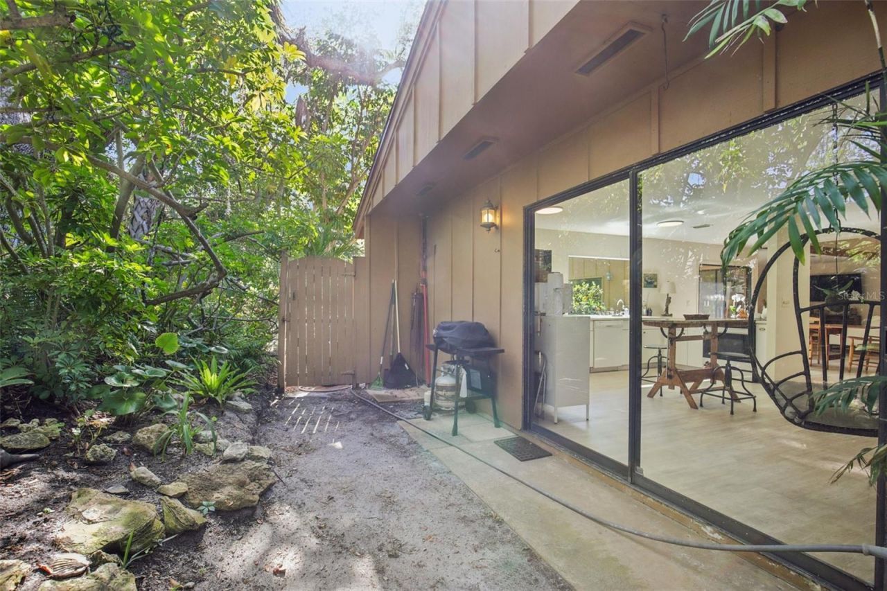 2411 Pheasant Ln , Bradenton, FL 34209 Photo