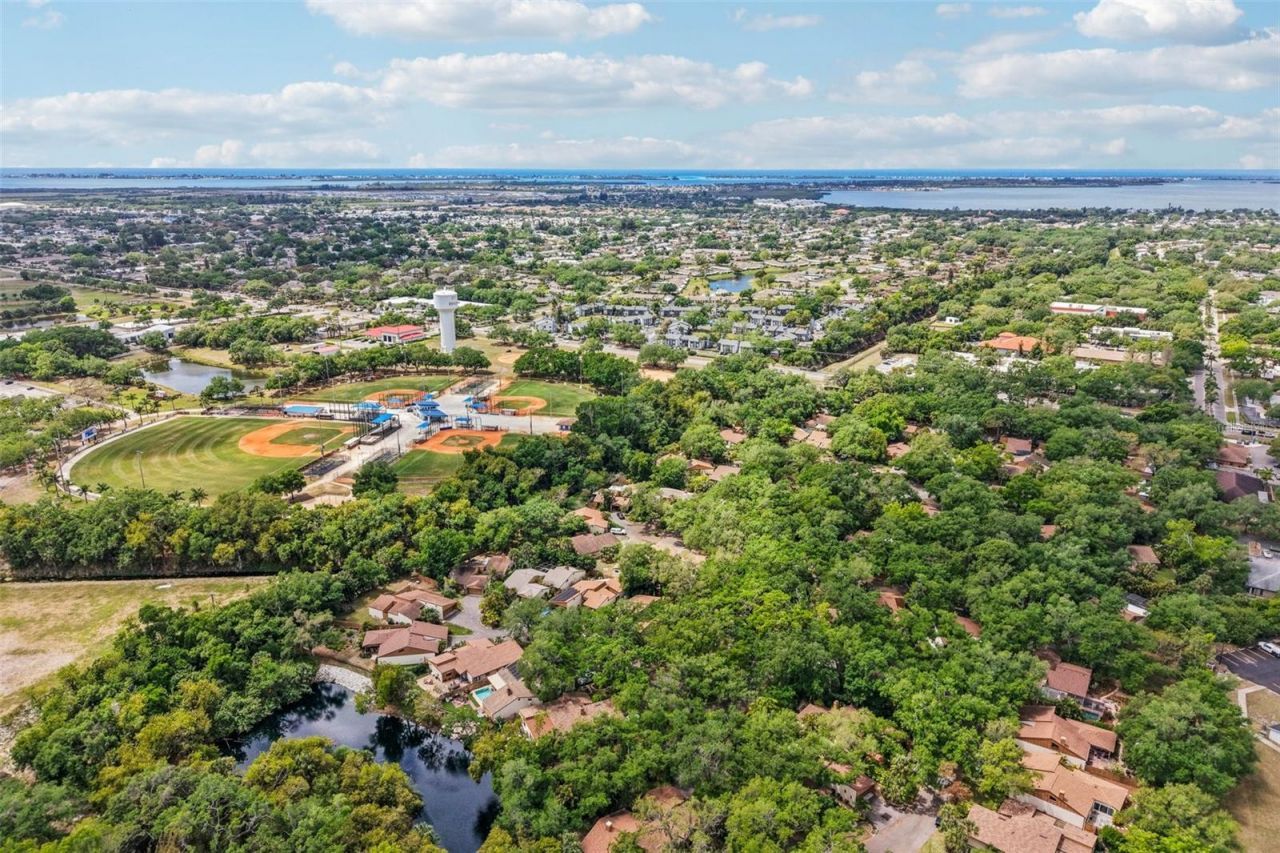 2411 Pheasant Ln , Bradenton, FL 34209 Photo