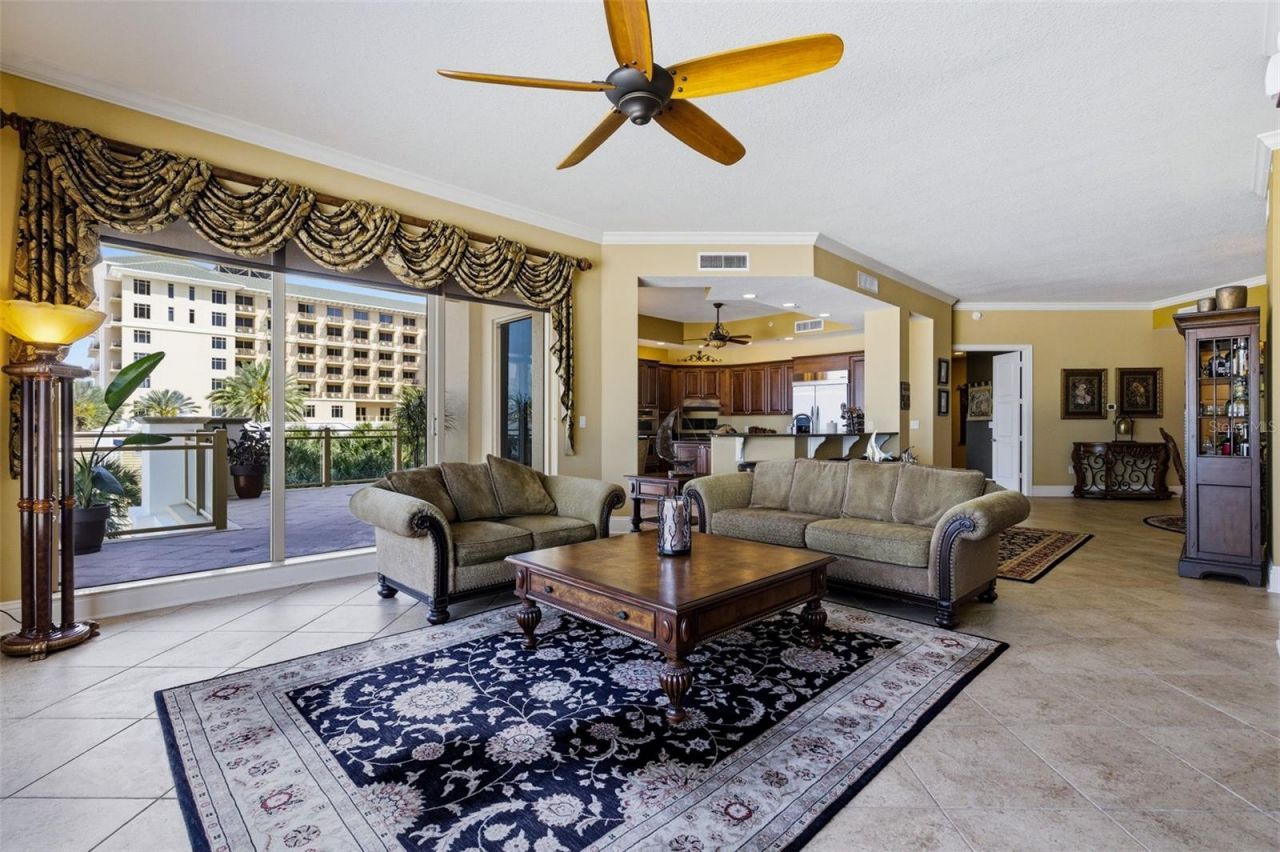 11 Baymont Street, Unit 302, Clearwater, FL 33767 Photo