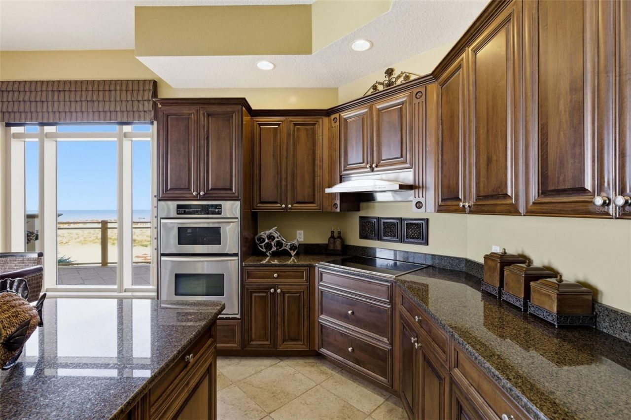 11 Baymont Street, Unit 302, Clearwater, FL 33767 Photo