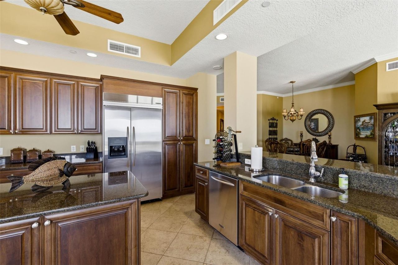 11 Baymont Street, Unit 302, Clearwater, FL 33767 Photo