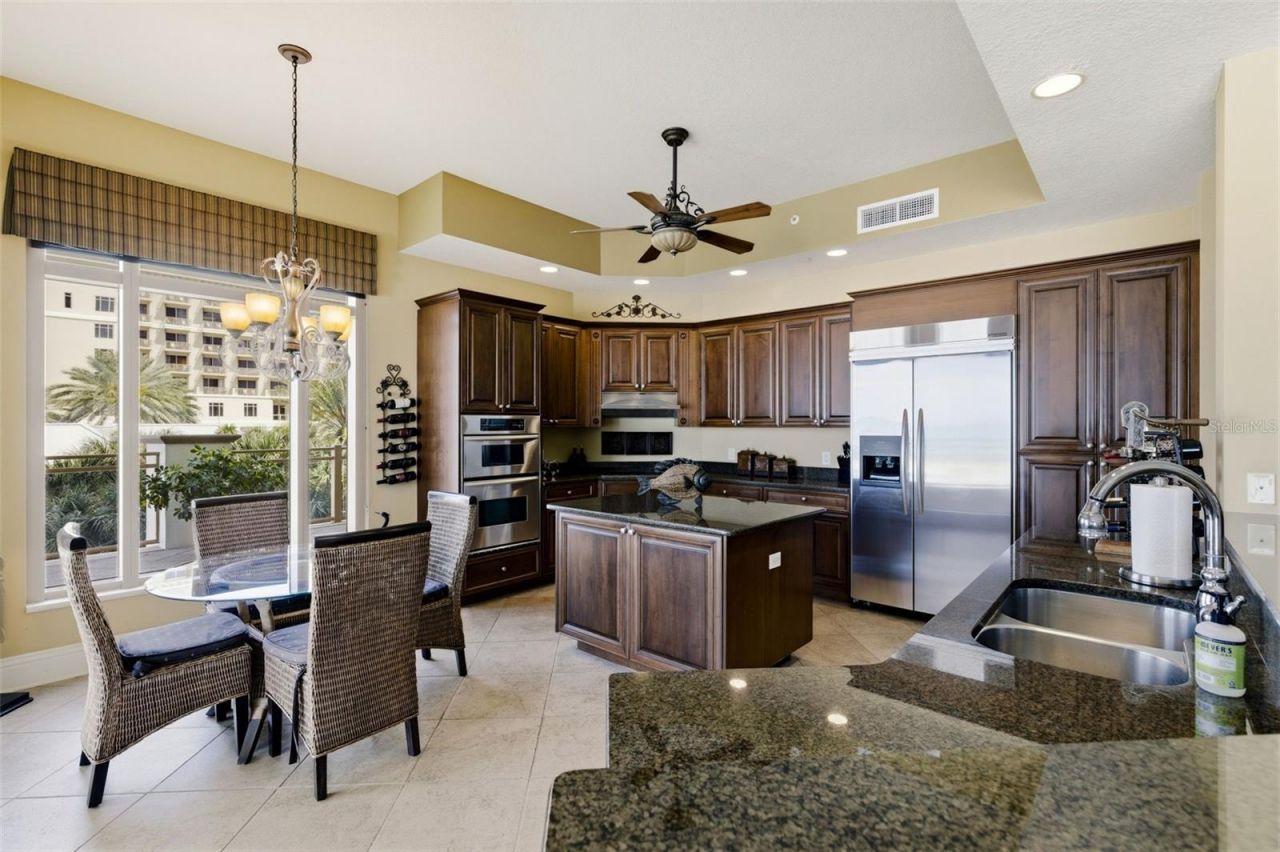 11 Baymont Street, Unit 302, Clearwater, FL 33767 Photo