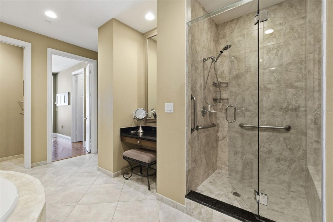 11 Baymont Street, Unit 302, Clearwater, FL 33767 Photo