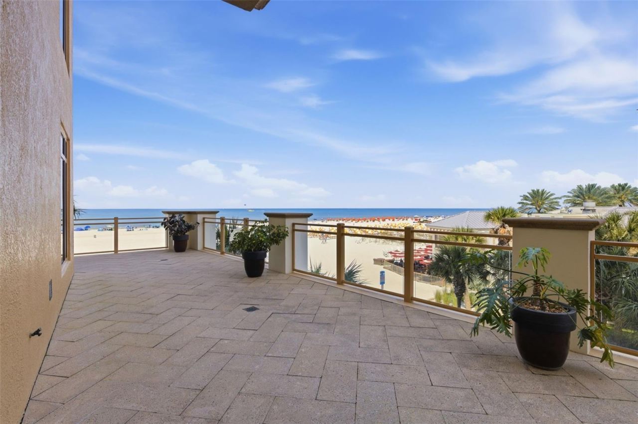 11 Baymont Street, Unit 302, Clearwater, FL 33767 Photo