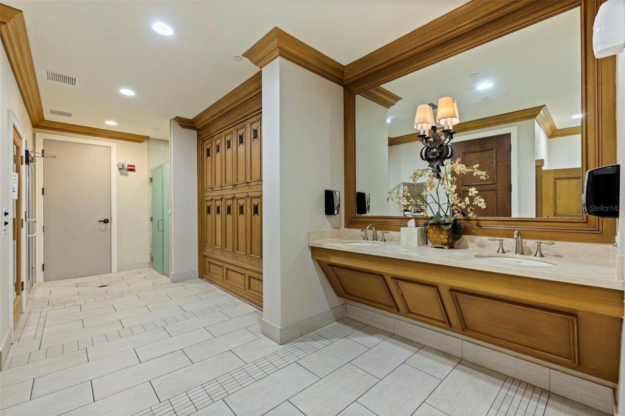 11 Baymont Street, Unit 302, Clearwater, FL 33767 Photo