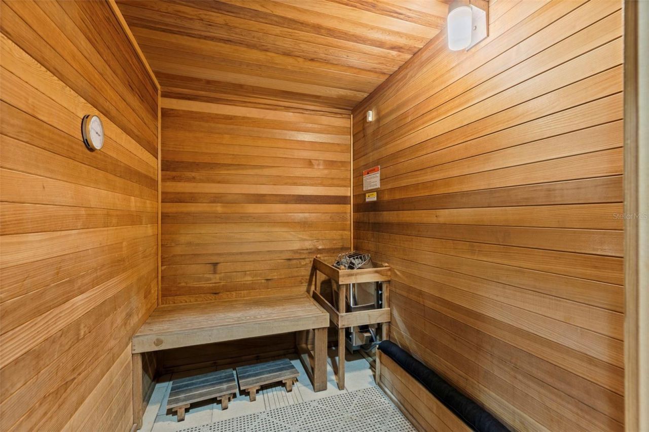 11 Baymont Street, Unit 302, Clearwater, FL 33767 Photo