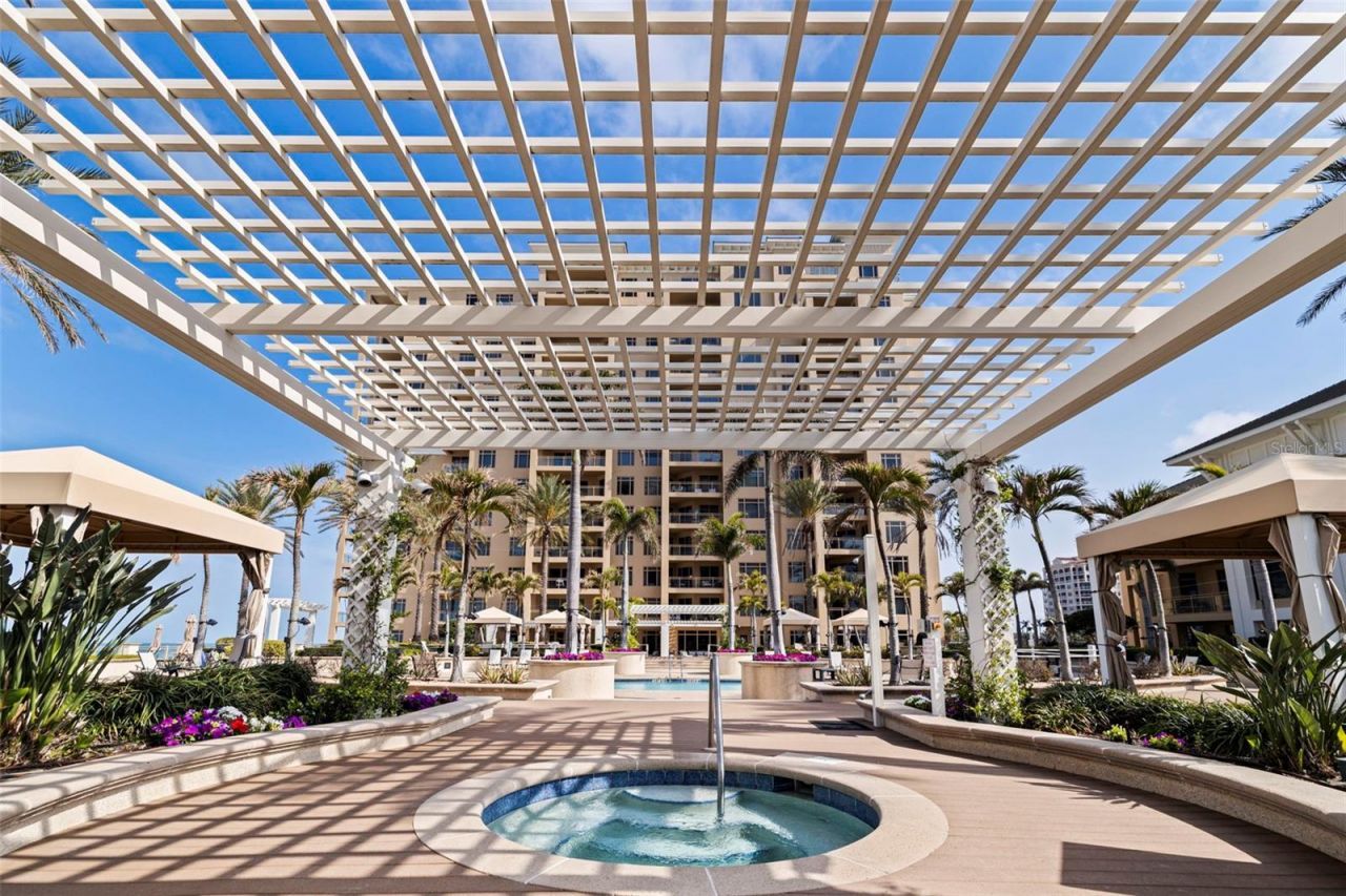 11 Baymont Street, Unit 302, Clearwater, FL 33767 Photo