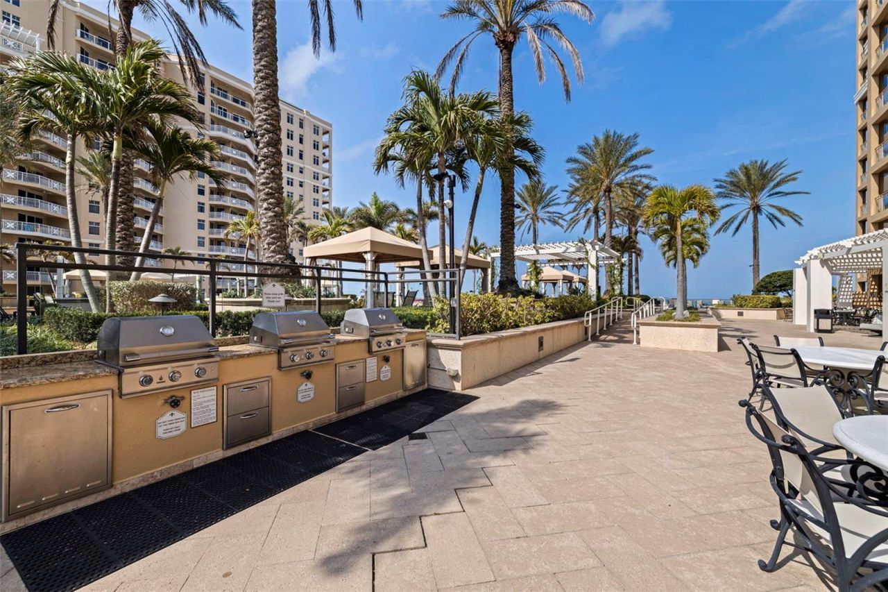 11 Baymont Street, Unit 302, Clearwater, FL 33767 Photo