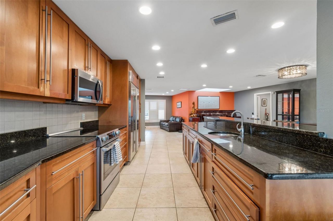 4213 Saltwater Boulevard, Tampa, FL 33615 Photo