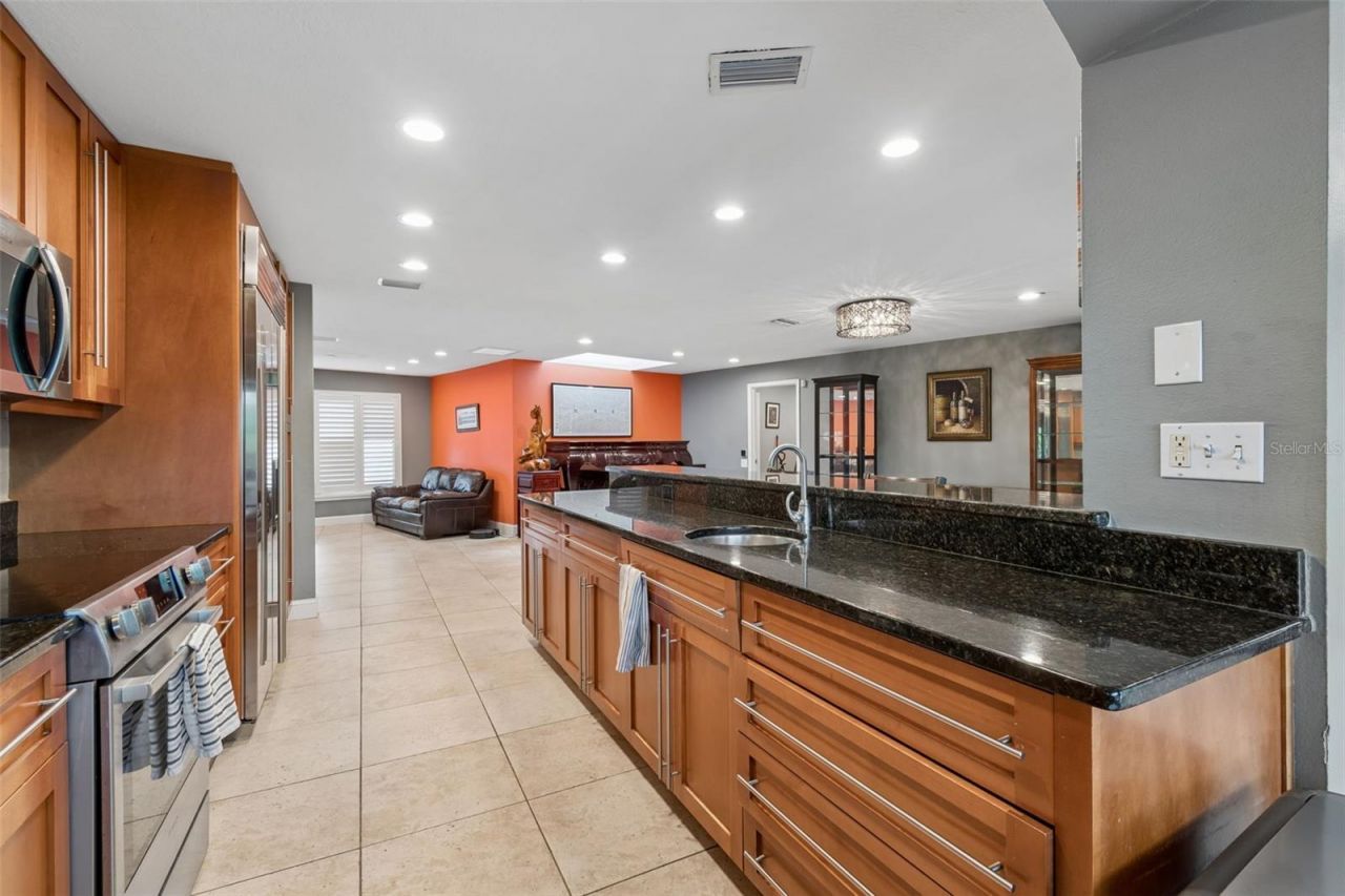 4213 Saltwater Boulevard, Tampa, FL 33615 Photo